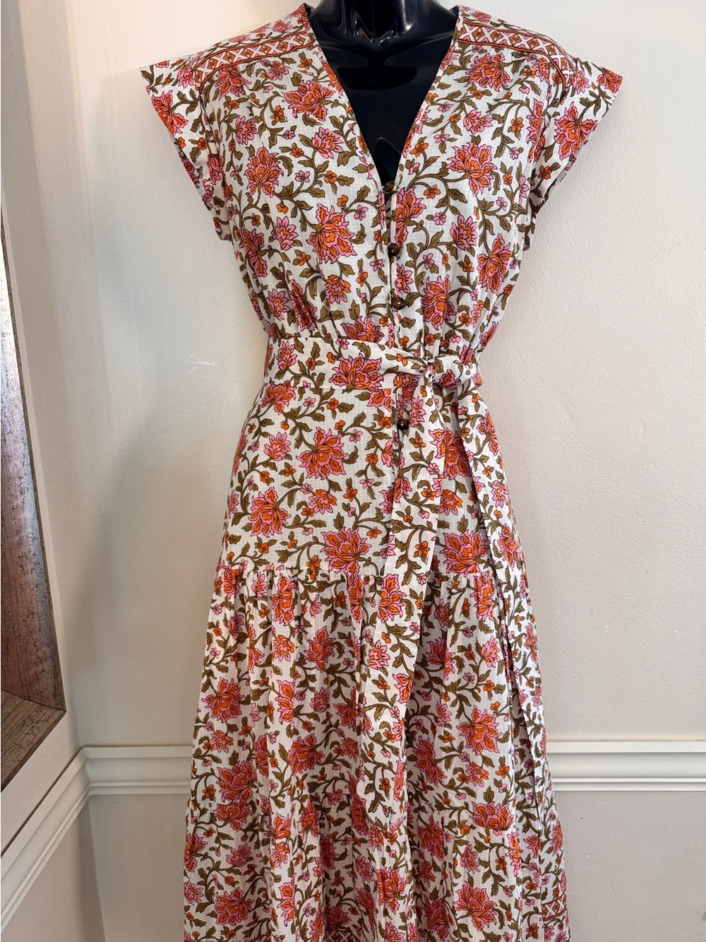 Veronica Beard Cream Maxi Dress with Coral Floral Print | Size 4